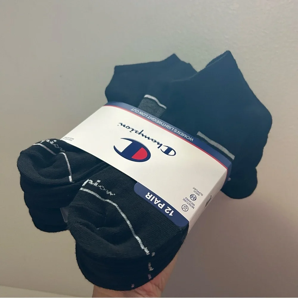 Champion Women’s lightweight low cut black socks color logo stripes 12 pairs NEW
